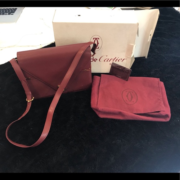 FAST SALE VINTAGE CARTIER BEAUTIFUL BURGUNDY BAG! - Picture 6 of 8